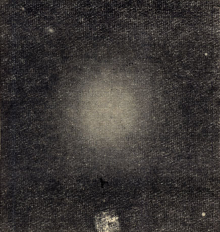 Рис. 190. Галактика М 87 со скоплениями
